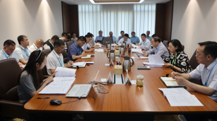6月13日，甘肃文旅集团召开党委（扩大）会议，专题传达学习、贯彻落实全省文旅产业融合发展专题调研座谈会精神。集团党委书记、董事长石培文主持会议并提出具体要求。集团领导班子成员、各一级及比照一级子公司、